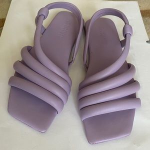 Lavender sandals by Mercedes Castillo. Size 7,5